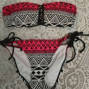 Xhilaration Pink and Black Geometric Bikini
